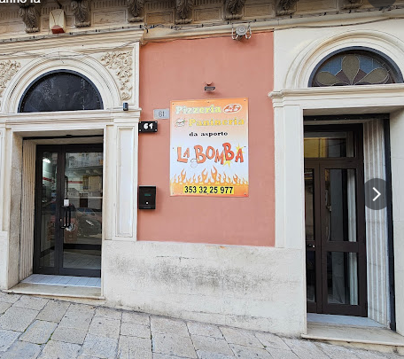 Pizzeria